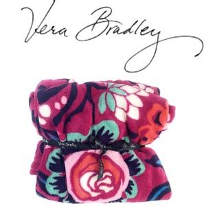 VERA BRADLEY➕NEW Bloom Berry Throw Blanket